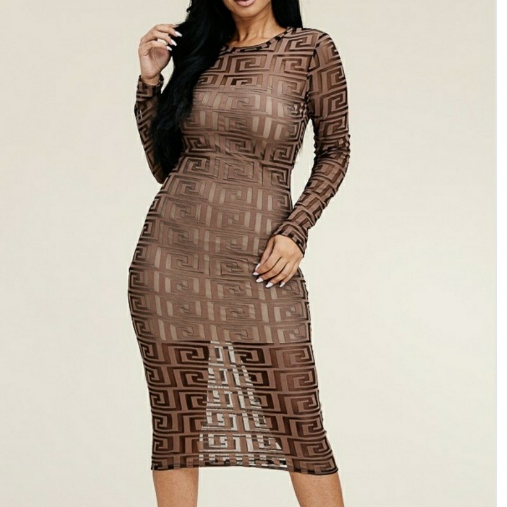 Malaysia Women's Long Sleeve Fashion Dress - Picture 2 of 5